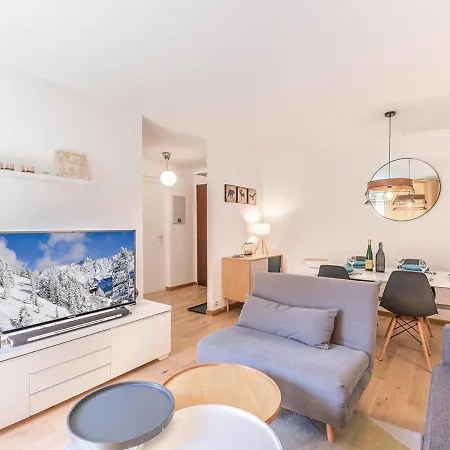 Apartment Avec Terrasse A Chamonix, Parking Et Wifi - Fr-1-343-230 Chamonix